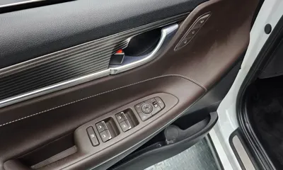 Hyundai Grandeur 2018, 98881 км, за 8543.04 USD - фото 18
