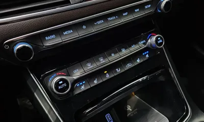 Hyundai Grandeur 2018, 98881 км, за 8543.04 USD - фото 19