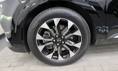Kia Canival 2021, 149951 км, за 14768.2 USD