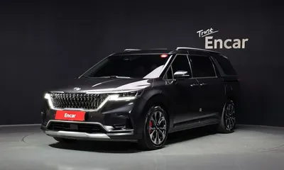Kia Canival · 2021 год