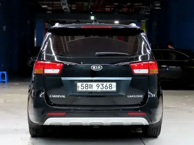 Kia Canival 2016, 299800 км, за 4485.47 USD