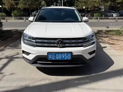 Volkswagen Tharu 2022, 46000 км, за 15714.82 USD