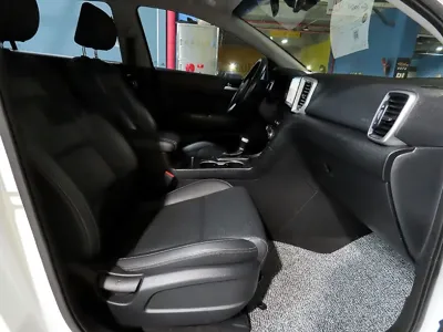 Kia Sportage 2019, 114214 км, за 10141.06 USD - фото 8