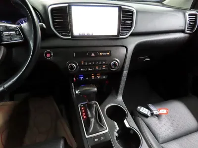 Kia Sportage 2019, 114214 км, за 10141.06 USD - фото 12