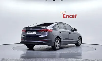 Hyundai Avante 2016, 160038 км, за 3875.46 USD