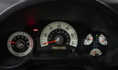 Toyota FJ Cruiser 2013, 57512 км, за 29253.06 USD - фото 8