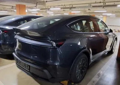 Tesla Model Y 2026, 1 км, за 33615.65 USD - фото 6