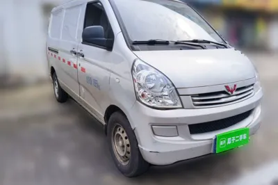 Wuling Rongguang S 2023, 72600 км, за 6488 USD