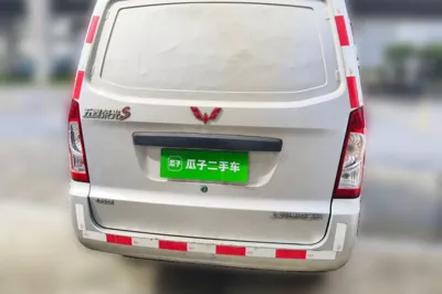 Wuling Rongguang S 2023, 72600 км, за 6488 USD