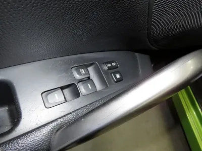 Hyundai Veloster 2012, 124951 км, за 1983.08 USD - фото 13