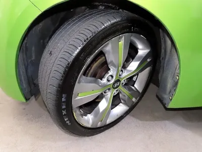 Hyundai Veloster 2012, 124951 км, за 1983.08 USD - фото 20