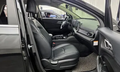 Kia Sportage 2022, 74363 км, за 16525.66 USD - фото 11