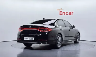 Hyundai Grandeur 2018, 126876 км, за 9124.33 USD