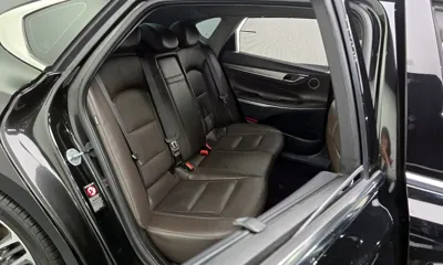 Hyundai Grandeur 2018, 126876 км, за 9124.33 USD - фото 26