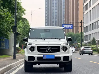 Mercedes-Benz G-Class 2026, 5000 км, за 277137.06 USD