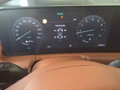 Kia K8 · 2025 год