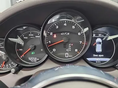Porsche Cayenne 2016, 92043 км, за 23987.51 USD - фото 6