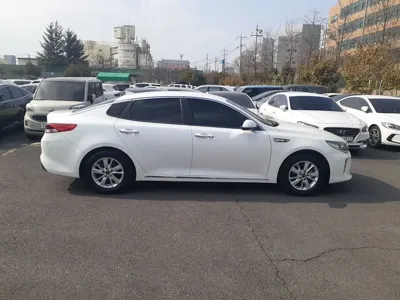 Kia K5 2017, 172206 км, за 3907.01 USD - фото 7