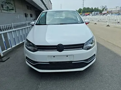 Volkswagen Polo 2016, 82600 км, за 3051.77 USD