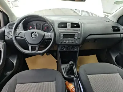 Volkswagen Polo 2016, 82600 км, за 3051.77 USD - фото 10