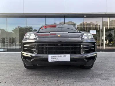 Porsche Cayenne 2024, 23000 км, за 100460.13 USD