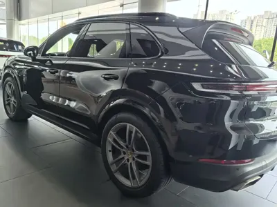 Porsche Cayenne 2024, 23000 км, за 101206.69 USD - фото 6