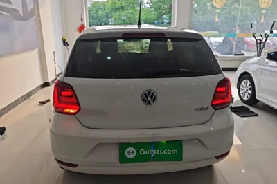Volkswagen Polo 2016, 80600 км, за 6563 USD