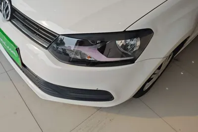 Volkswagen Polo 2016, 80600 км, за 6563 USD - фото 8