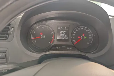 Volkswagen Polo 2016, 80600 км, за 6563 USD - фото 19