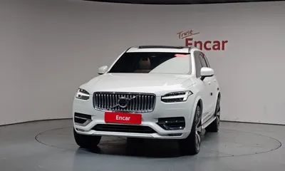 Volvo XC90 2025, 7722 км, за 49765.85 USD