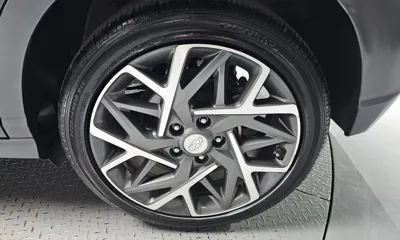 Hyundai Kona 2020, 106067 км, за 10874.52 USD - фото 21