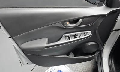 Hyundai Kona 2020, 106067 км, за 10874.52 USD - фото 24