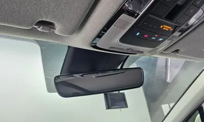 Hyundai Santafe 2022, 45245 км, за 19821.6 USD - фото 18