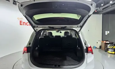 Hyundai Santafe 2022, 45245 км, за 19821.6 USD - фото 20