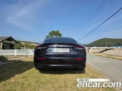 Maserati Quattroporte · 2020 год