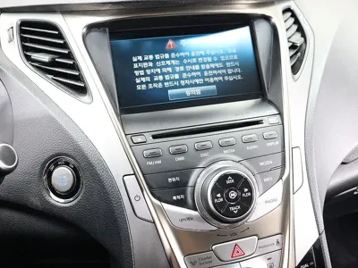 Hyundai Grandeur 2012, 132120 км, за 3144.28 USD - фото 8