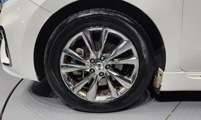 Kia Canival 2019, 135524 км, за 12694.03 USD