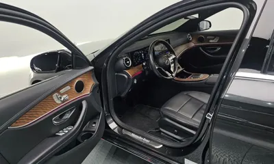 Mercedes-Benz E-Class 2022, 47506 км, за 26125.77 USD - фото 11