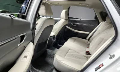 Hyundai Sonata 2023, 21457 км, за 18214.95 USD - фото 13