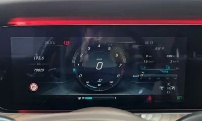 Mercedes-Benz E-Class 2017, 78829 км, за 17001.44 USD - фото 8