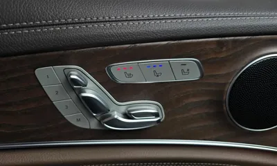 Mercedes-Benz E-Class 2017, 78829 км, за 17001.44 USD - фото 30
