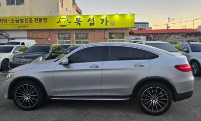 Mercedes-Benz GLC-Class 2017, 40000 км, за 23028.9 USD
