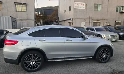 Mercedes-Benz GLC-Class 2017, 40000 км, за 23028.9 USD