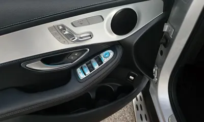 Mercedes-Benz GLC-Class 2017, 40000 км, за 23012.41 USD - фото 20