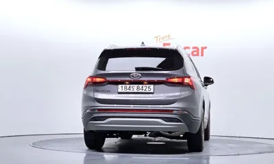 Hyundai Santafe 2022, 25988 км, за 18054.76 USD