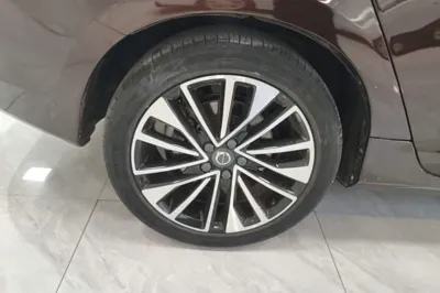Volvo S60 2019, 114300 км, за 10970 USD - фото 11
