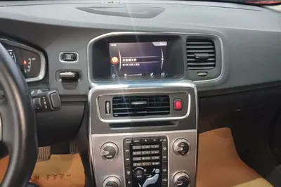 Volvo S60 2019, 114300 км, за 10970 USD - фото 15