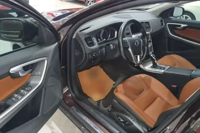 Volvo S60 2019, 114300 км, за 10970 USD - фото 18