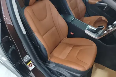 Volvo S60 2019, 114300 км, за 10970 USD - фото 19