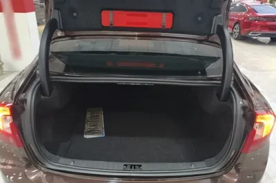 Volvo S60 2019, 114300 км, за 10970 USD - фото 22